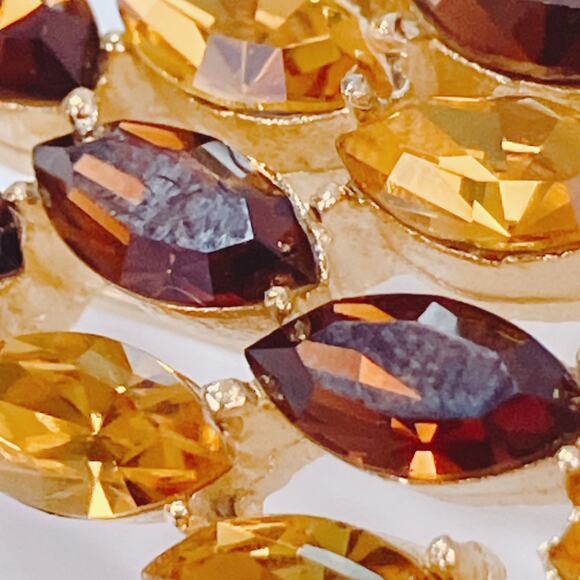 VTG Mid Century Amber Rhinestone Grape Cluster Brooch Gold Tone 1950s Sparkly - Picture 4 of 11